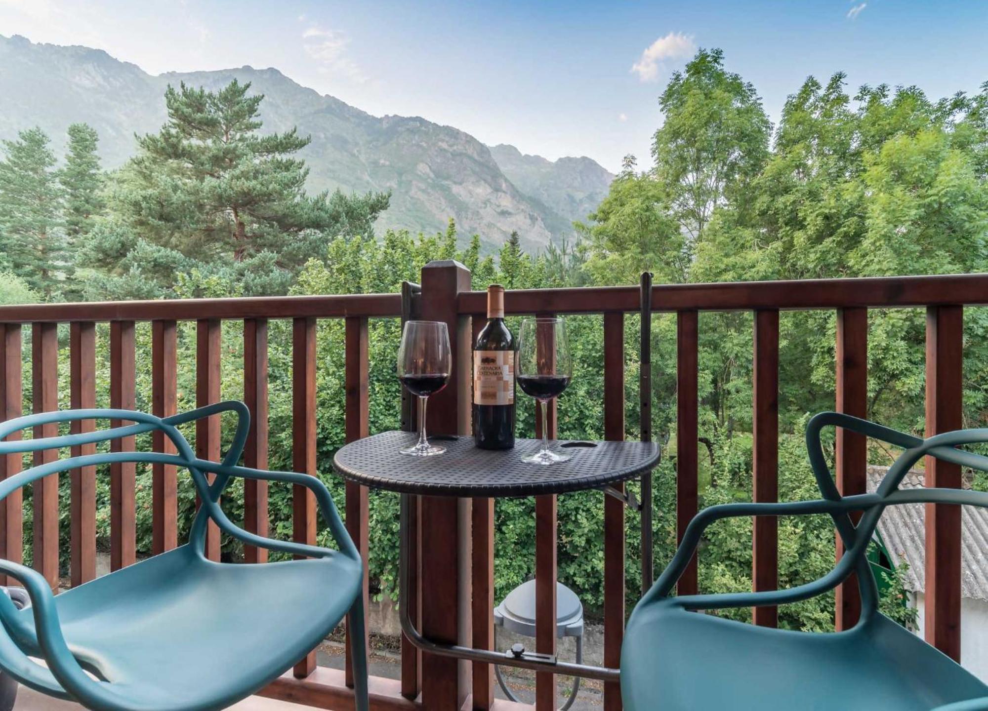Loira Casa Sanchines Duplex De Lujo En Benasque Daire Dış mekan fotoğraf