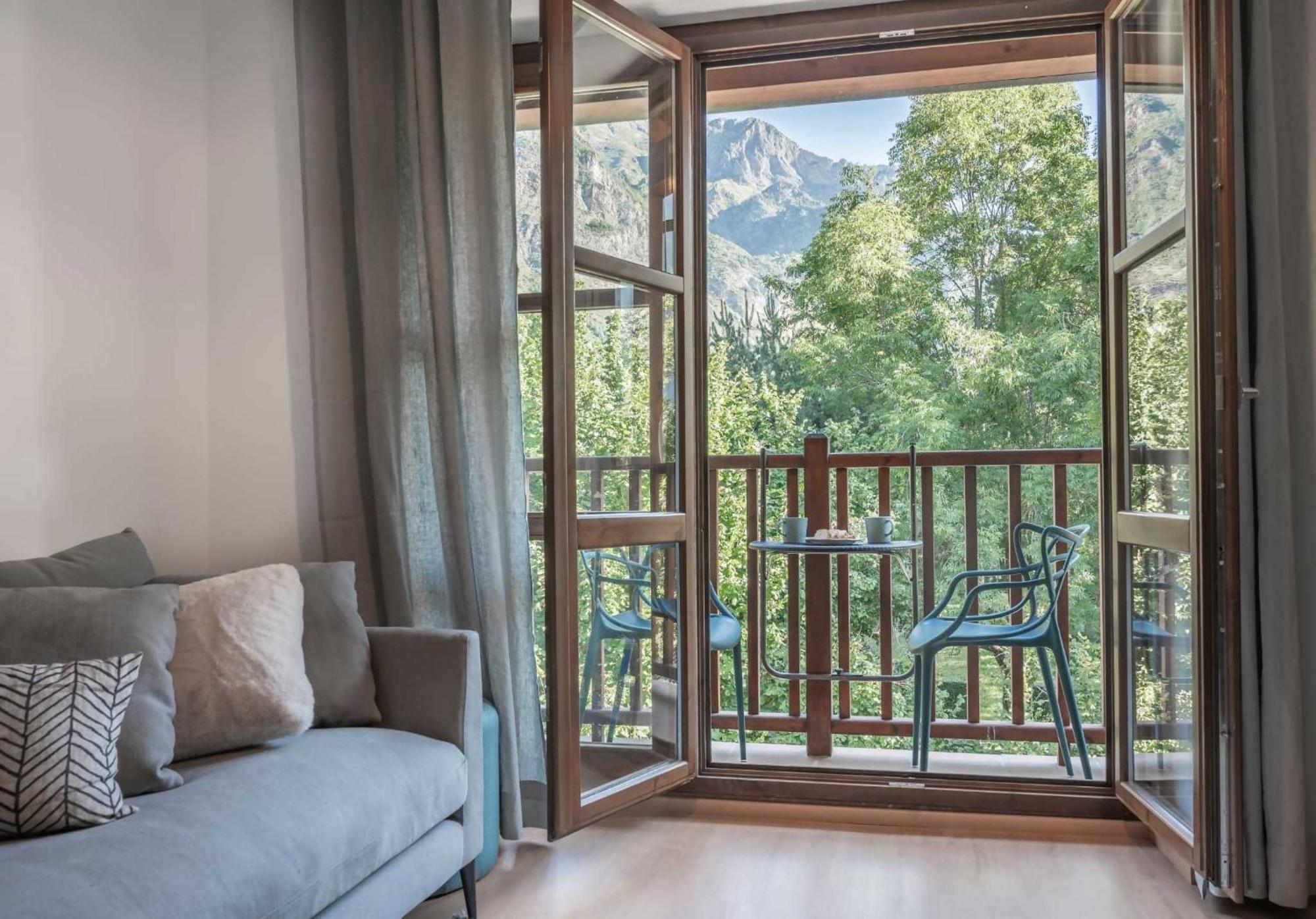 Loira Casa Sanchines Duplex De Lujo En Benasque Daire Dış mekan fotoğraf